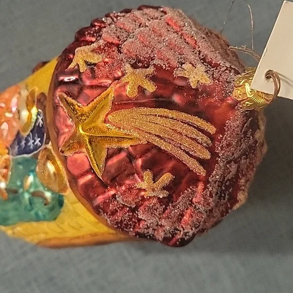 Christopher Radko Handcrafted Nativity Scene Ornament - - Picture 4 of 5